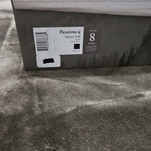 Bearpaw tall black boots - Picture 3 of 6